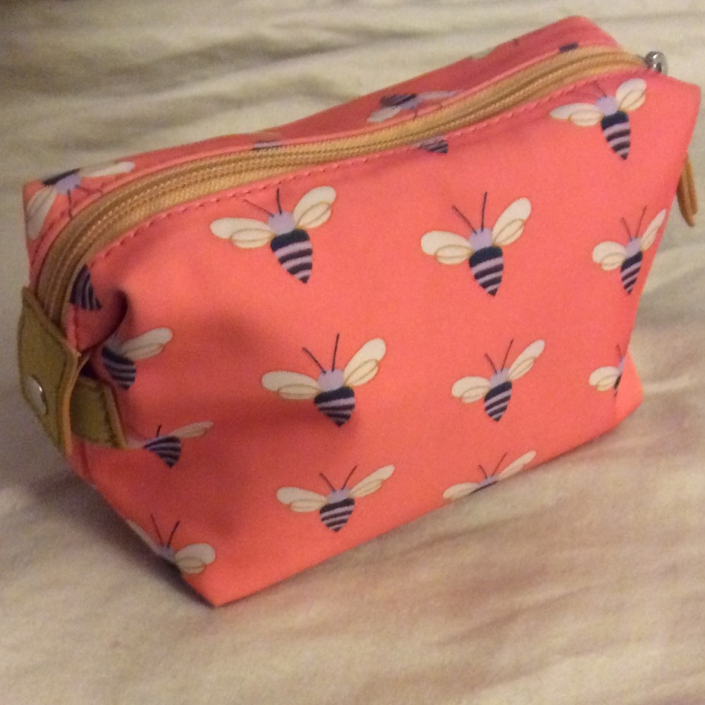 {fossil} bumble bee cosmetic pouch